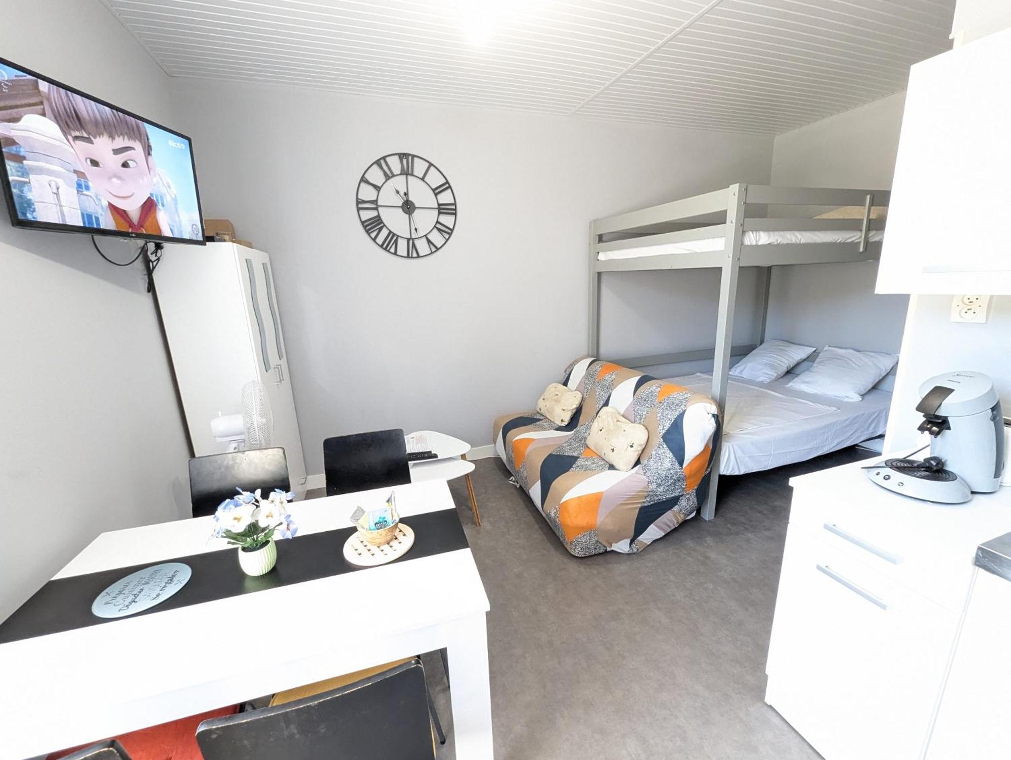 Apartment Grands Maillochon Acces Gare De Et Centre A Pieds *