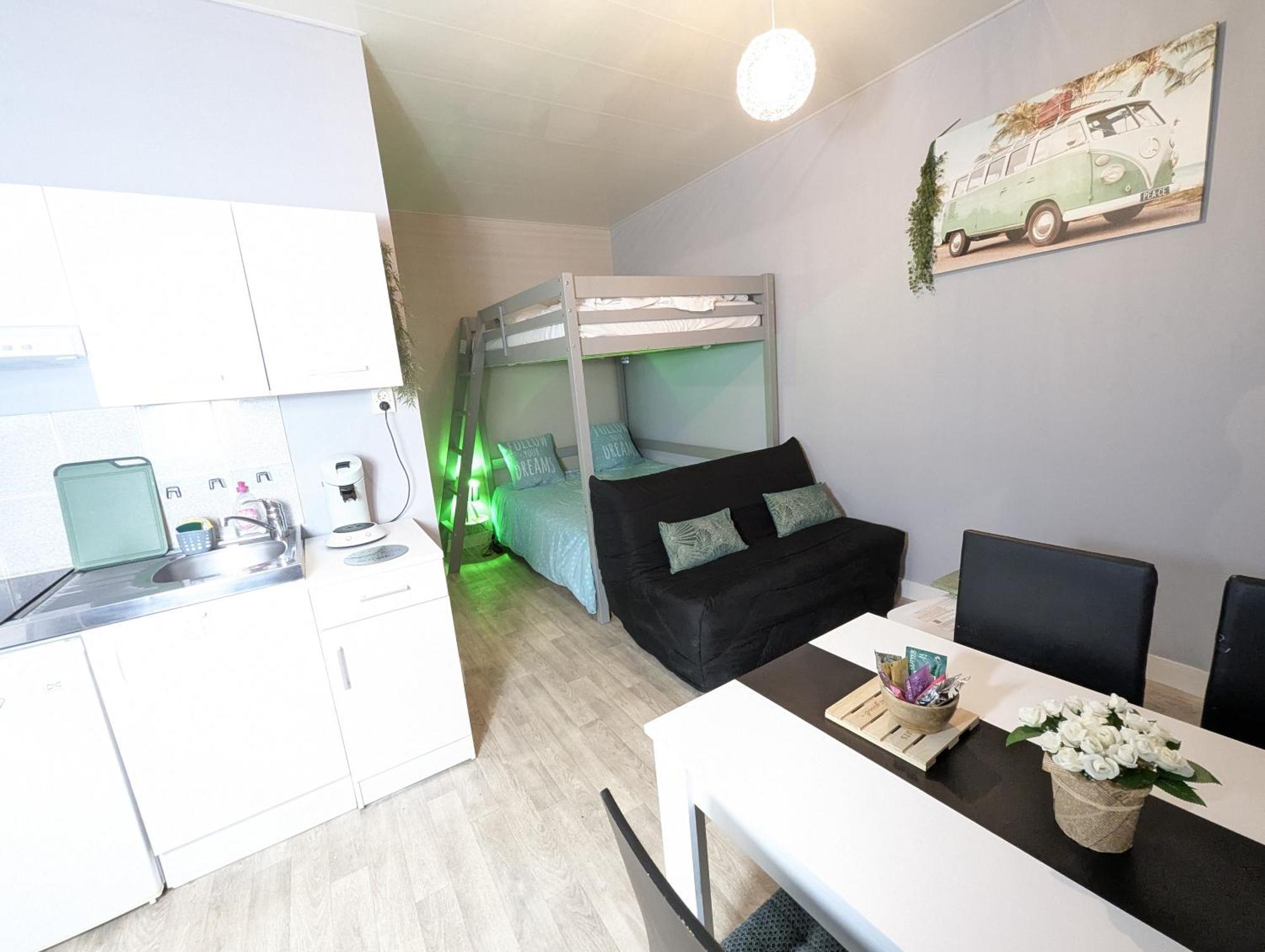 Grands Maillochon Acces Gare De Et Centre A Pieds * Poitiers